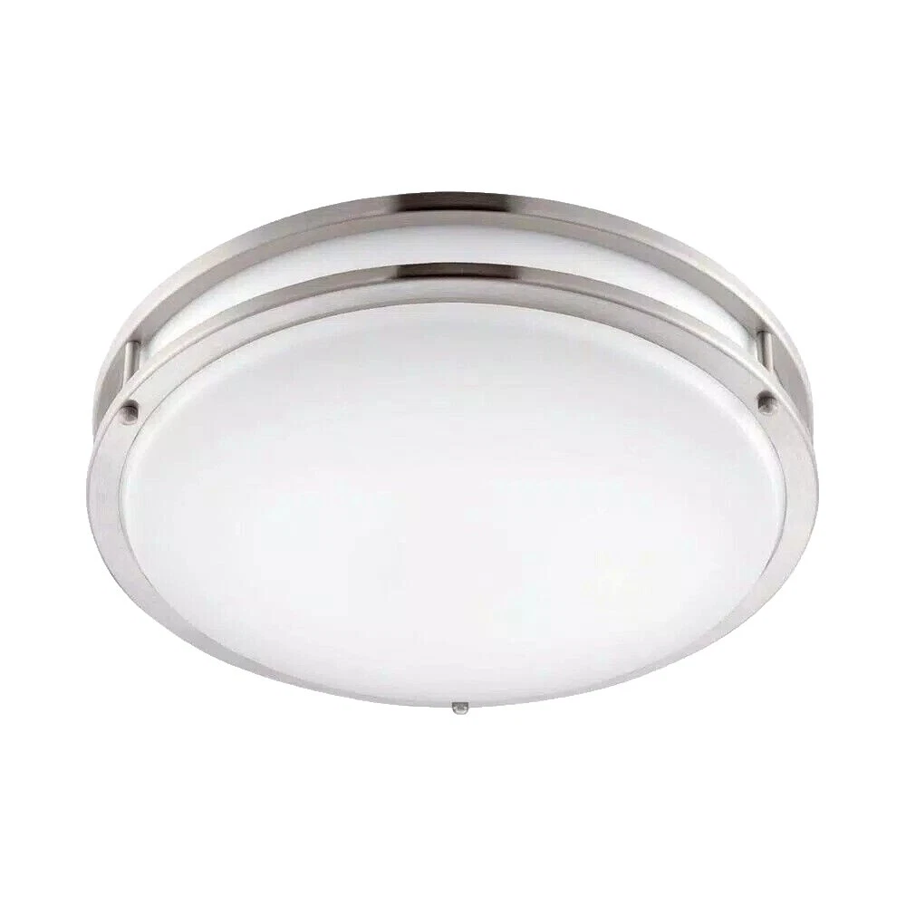 Candelabros de níquel blanco Designers Fountain y Lámparas de techo