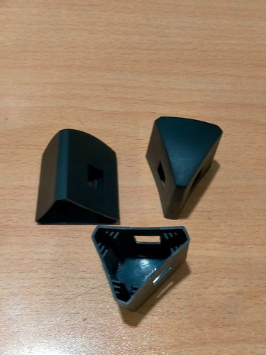 100 Pack Black Star Picket Caps Triangular Caps Fencing Y Post Steel Post Star - Picture 4 of 27
