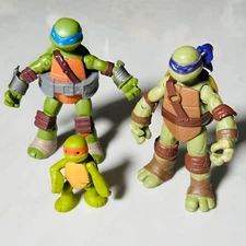 Lot of 3 - TMNT - Teenage Mutant Ninja Turtles - Action Figures Viacom Playmates