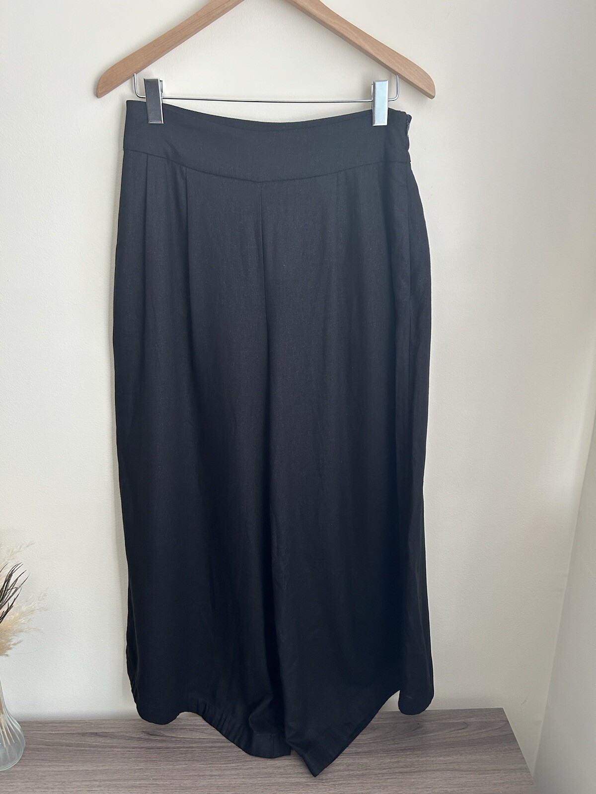 7 For All Mankind Women's Dress Pants Linen Wide Leg  - Black- Medium NWT