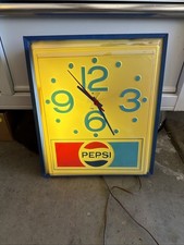 VINTAGE Pepsi Cola Wall Clock - WORKS BUT HAS ISSUES WITH PLASTIC ADVERTISEMENT