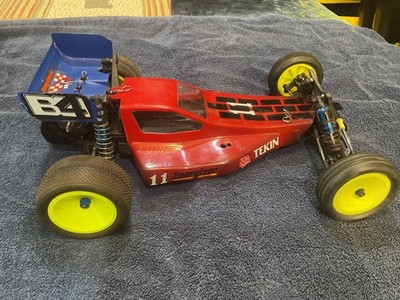 Team Associated RC10 B4.1 1/10バギーキット RC10B4 Factory Team - Associated Electrics