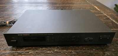 Vintage Vector Research VU1500 FM/AM Quartz Synthesized Stereo Tuner 