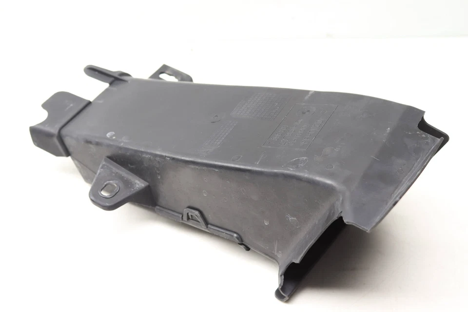 BMW 750LI XDRIVE 2010-2015 - Radiador izquierdo conducto de aire 899881 Foto 2 de 4