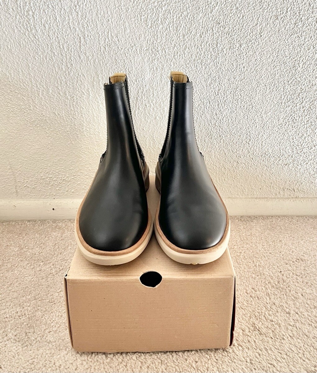 Sperry Chelsea Boots Black Gold Cup Plushwave Top Sider size  display picture 3