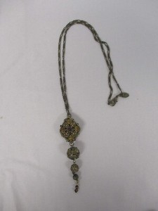 CLARA KASAVINA GOLD CHAIN NECKLACE with DANGLE PENDANT WITH CRYSTALS & STONES