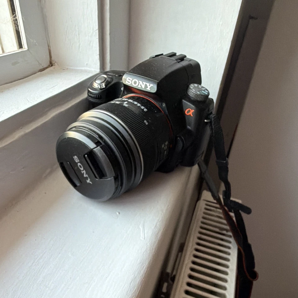 Sony Alpha 55, photo 2 of 5