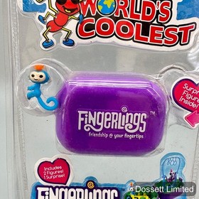 World's Coolest Fingerlings Teeter Totter Playground Mini Keychain Toy 2 Figures