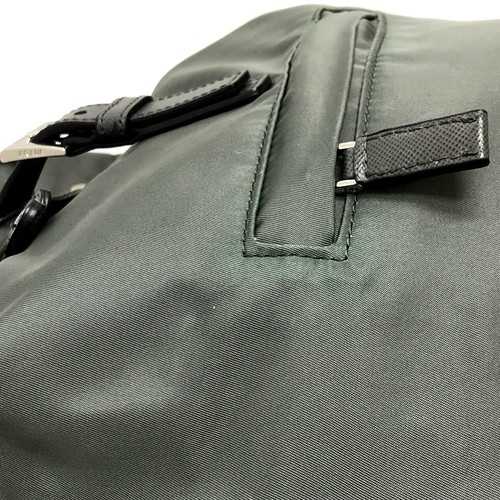 PRADA BZ0032 Triangle logo bag Backpack Leather gray/SilverHardware - Afbeelding 4 van 9