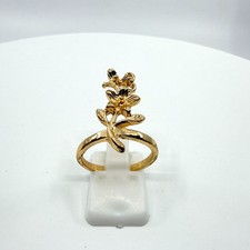 Vintage Gold Tone Floral Statement Ring Textured Flower Bud Botanical Size 7