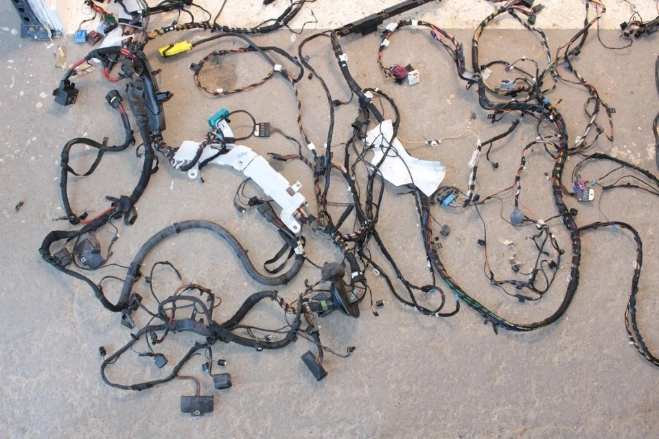 BMW M3 2017 3,0 L carrocería doble turbo arnés de cableado *tiene enchufe dañado* Foto 4 de 4