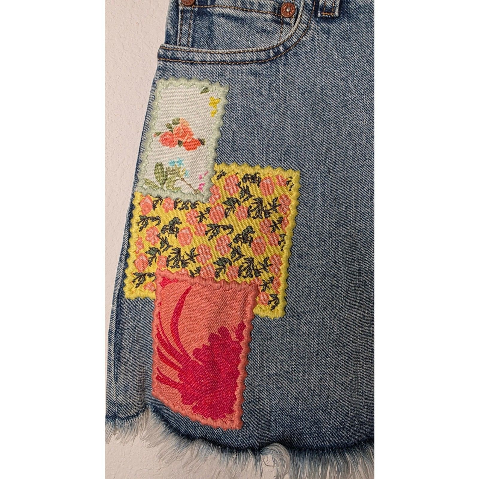 Alice + Olivia Route 66 High-Rise Patchwork Denim Mini Skirt Size 26 image 6