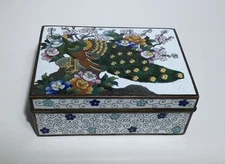 JAPANESE PEACOCK CLOISONNÉ ENAMEL BOX ANTIQUE MEIJI