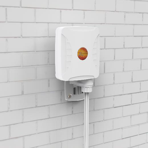 Poynting 5G LTE 3dBi Omni-Directional Cross Polarised 2x2 MIMO Outdoor Antenna - Picture 3 of 4