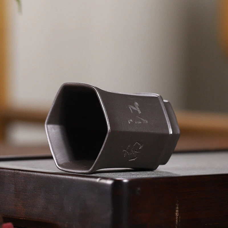 Taza de té real Yixing Zisha de una taza 100 ml patrón tallado a mano al azar taza maestra Foto 2 de 4