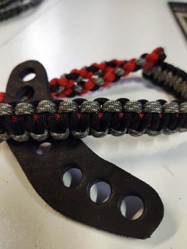 Digital acu Camo Black & Red Bling Sling, Archery bow wrist strap free ship - Picture 3 of 3