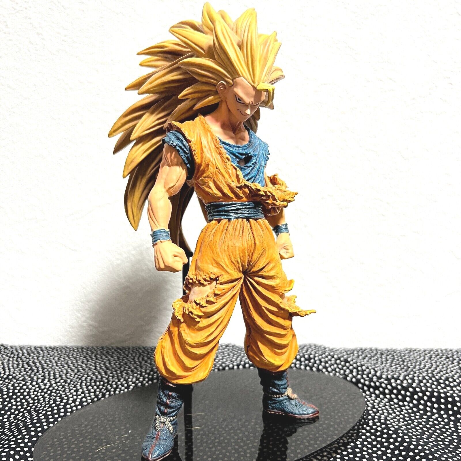 Boneco Dragon Ball - Goku Super Saiyan 3 - 10cm Banpresto