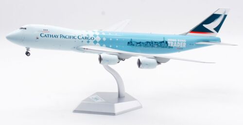 SQ Wings 1:200 Cathay Pacific Cargo Boeing B747-8F Diecast Aircraft Modelo B-LJA - Imagen 4 de 16