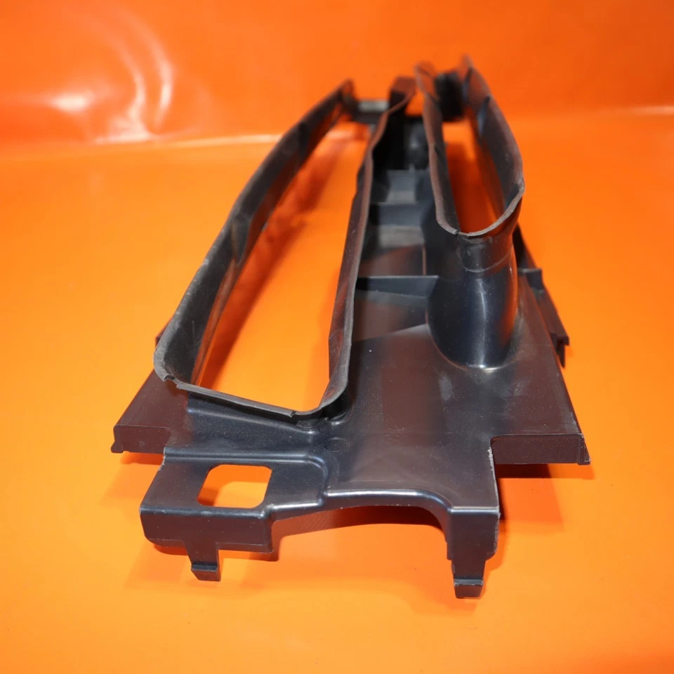 TESLA MODELO S CONDUCTOS DE AIRE CON RADAR DELANTERO 2012 2013 2014 2015 1038208-00-B OEM Foto 4 de 4