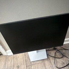 Dell P-Series 22in LCD Monitor 1080p 60Hz 5ms 16:9 Black/Silver Stand