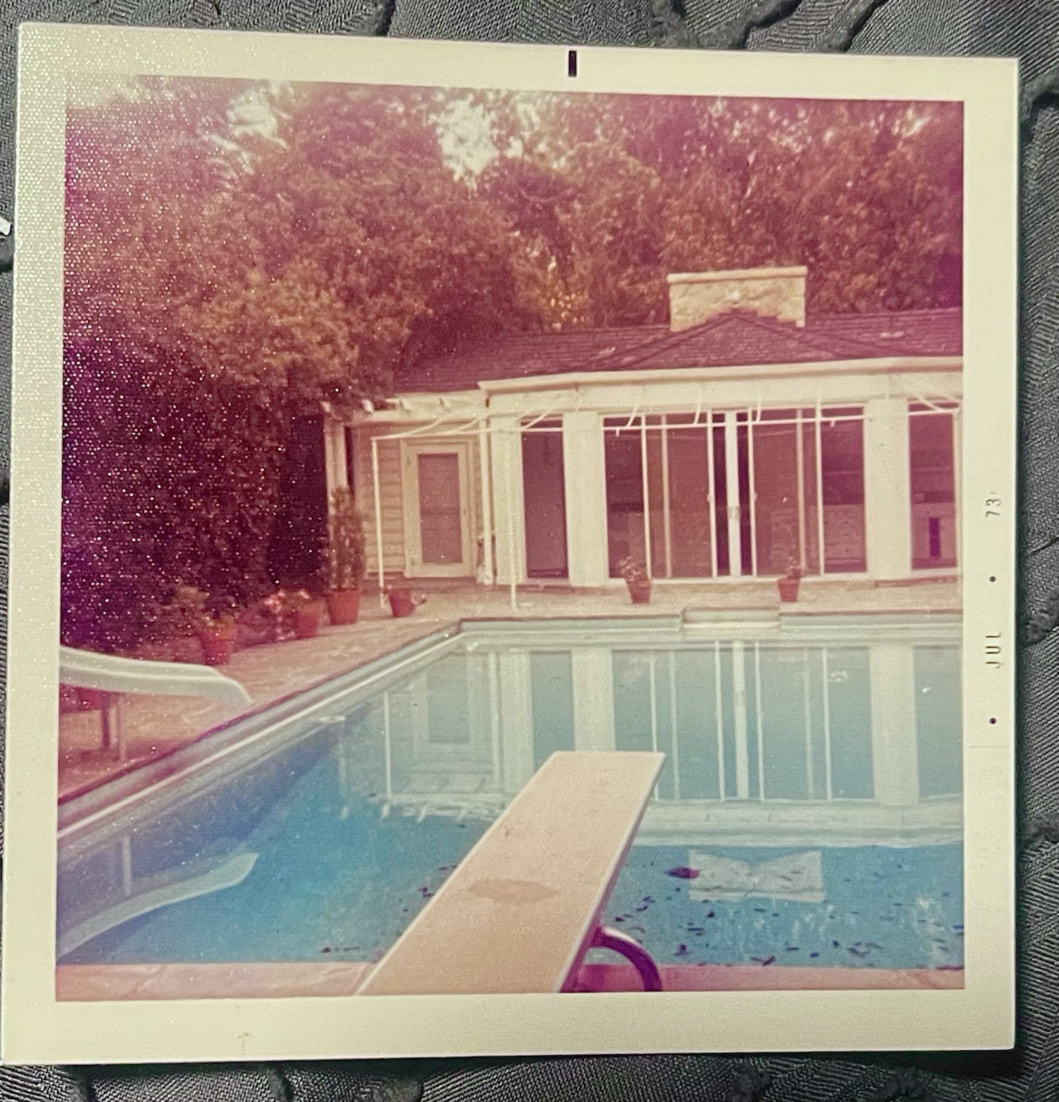 ONE OF A KIND Elvis, Priscilla , Lisa Presley (baby) Kodak Photos