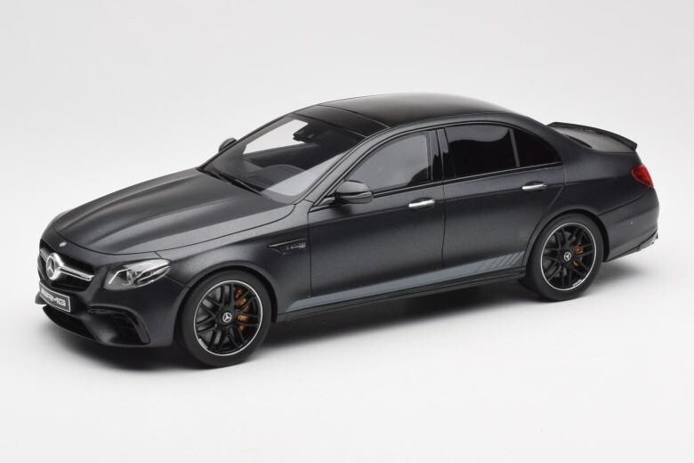 Mercedes-Benz AMG E63 セダン ミニカー1/18 1/18 GT Spirit GTSpirit Mercedes-Benz MB E-Class E-Klasse