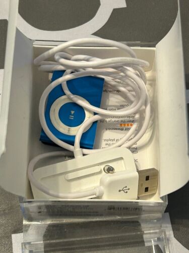 APPLE IPOD SHUFFLE A1204 BLUE 1GB - Picture 1 of 12