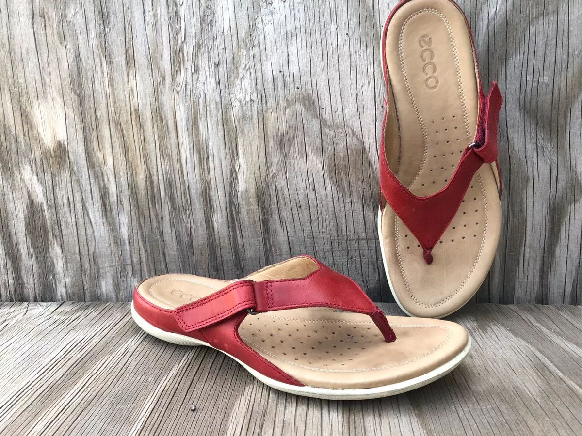Ecco hotsell red sandals