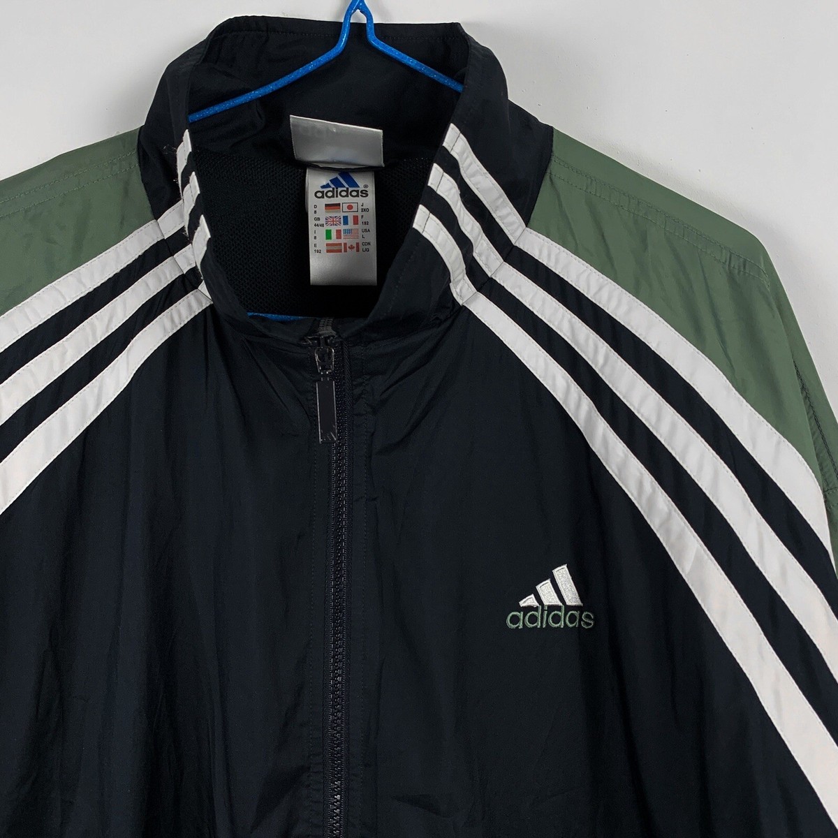 Vintage 00s Adidas Full Zip Windbreaker Jacket 3 Stripe Mens Vintage 00s Adidas Full Zip Windbreaker Jacket 3 Stripe Mens