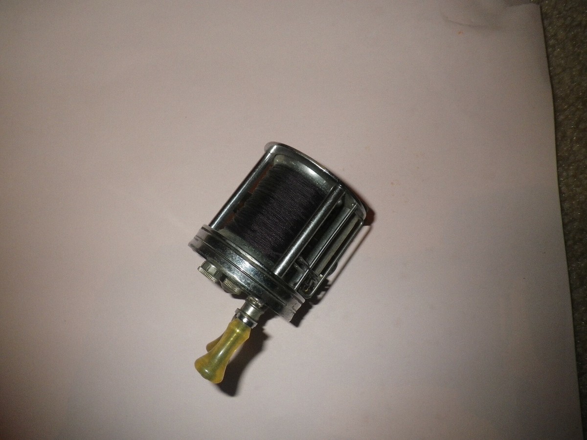 リール South Bend No.550 Model G Vintage South Bend No 550 Anti Backlash Metal Fishing Reel