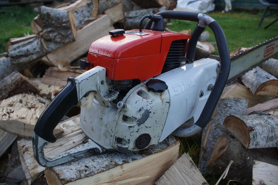 Stihl 090 Chainsaw Power Head. (1968 - 1985). Rated 137cc. Biggest saw in world. - Image 2 of 4