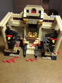 LEGO 7621 Indiana Jones: Indiana Jones and The Lost Tomb COMPLETE NO BOX