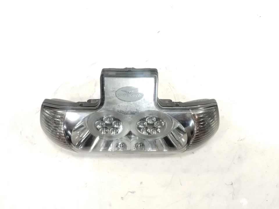 Moto Guzzi Stelvio NTX 1200 2013 luz de freno trasera lámpara luz trasera Foto 3 de 4