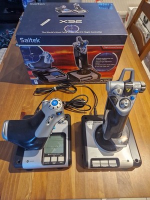Saitek X52 Flight Control System   HOTAS Joystick & Schubregler   komplett