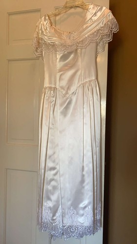 High End Wedding Dress Size 4