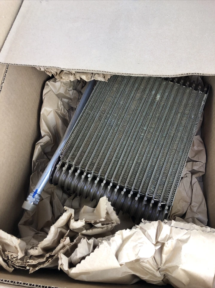 ACDelco GM 54599 ASM AUX A/C Evaporator Core NOS - Free Shipping Via FedEx GRND - Image 2 of 4