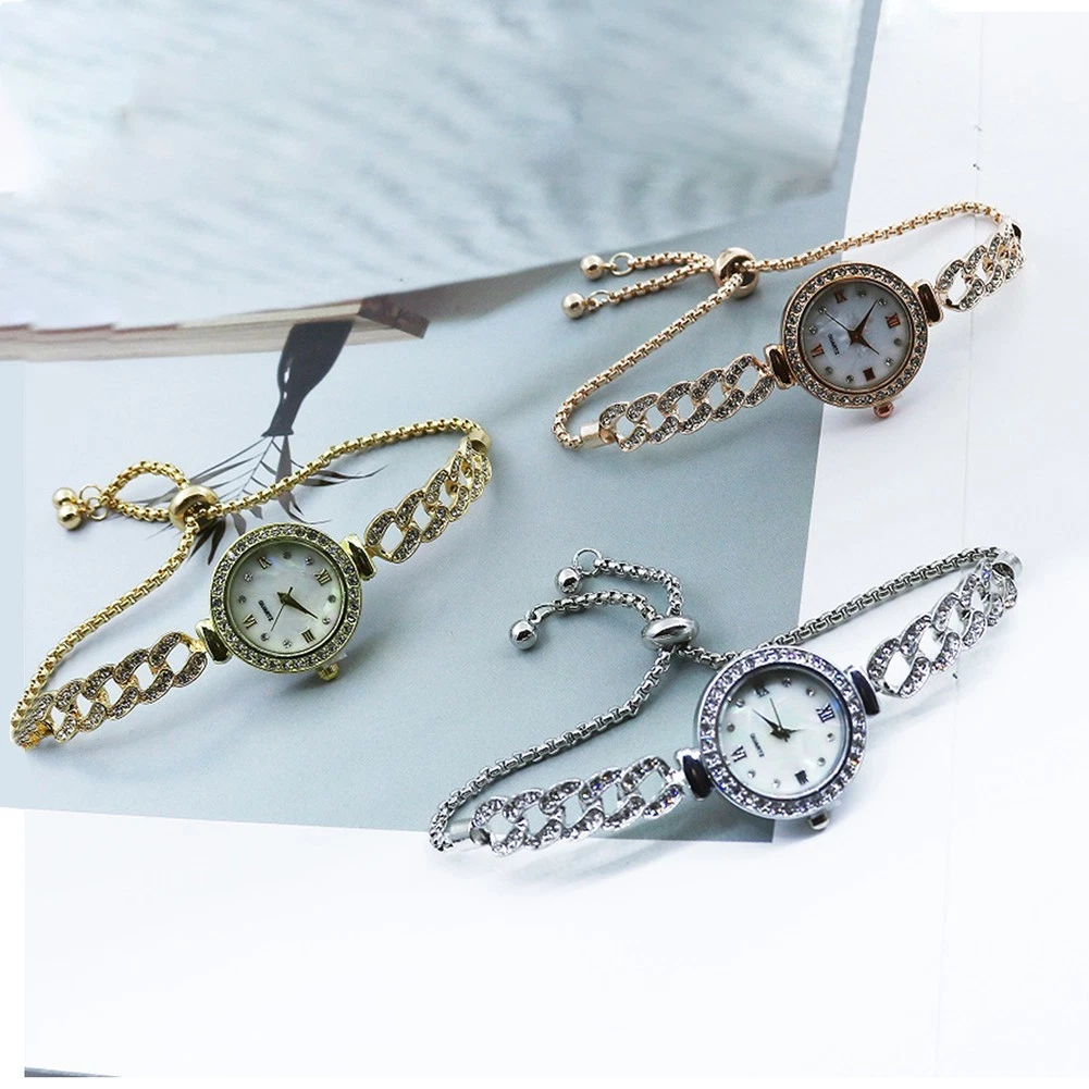 VETEMENTS Accessoire d'événement montre cloutée de diamants montre bracelet élégante