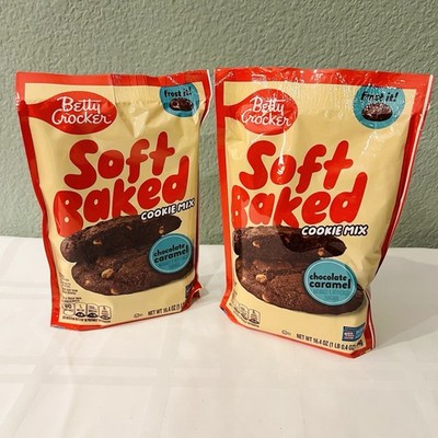 2x Betty Crocker Soft Baked Chocolate Caramel Cookie Mix 4/26