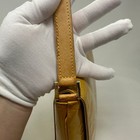 Foto 17 di 24
