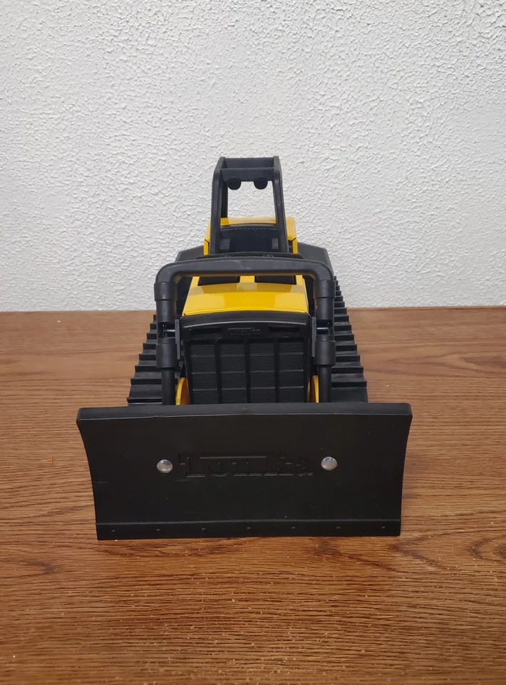 Camiones de juguete Tonka 952 Bulldozer 12" de largo x 7,5" de alto - amarillo y negro - 2020 Foto 4 de 4