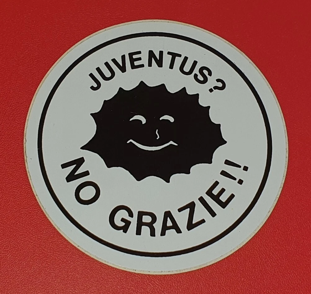 Pin's Ultras Gruppo Anti Juve – Milan Calcio, Pin's De Supporter, Occasion
