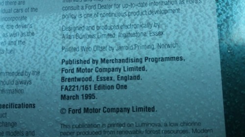 Ford Cars Brochure - March 1995 Edition One (132 pages) - FA221 / 161 - Picture 2 of 2