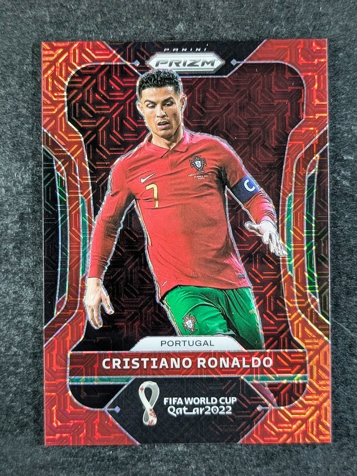 2022 Panini Prizm World Cup Qatar CRISTIANO RONALDO 46/99 Red Mojo Prizm #175