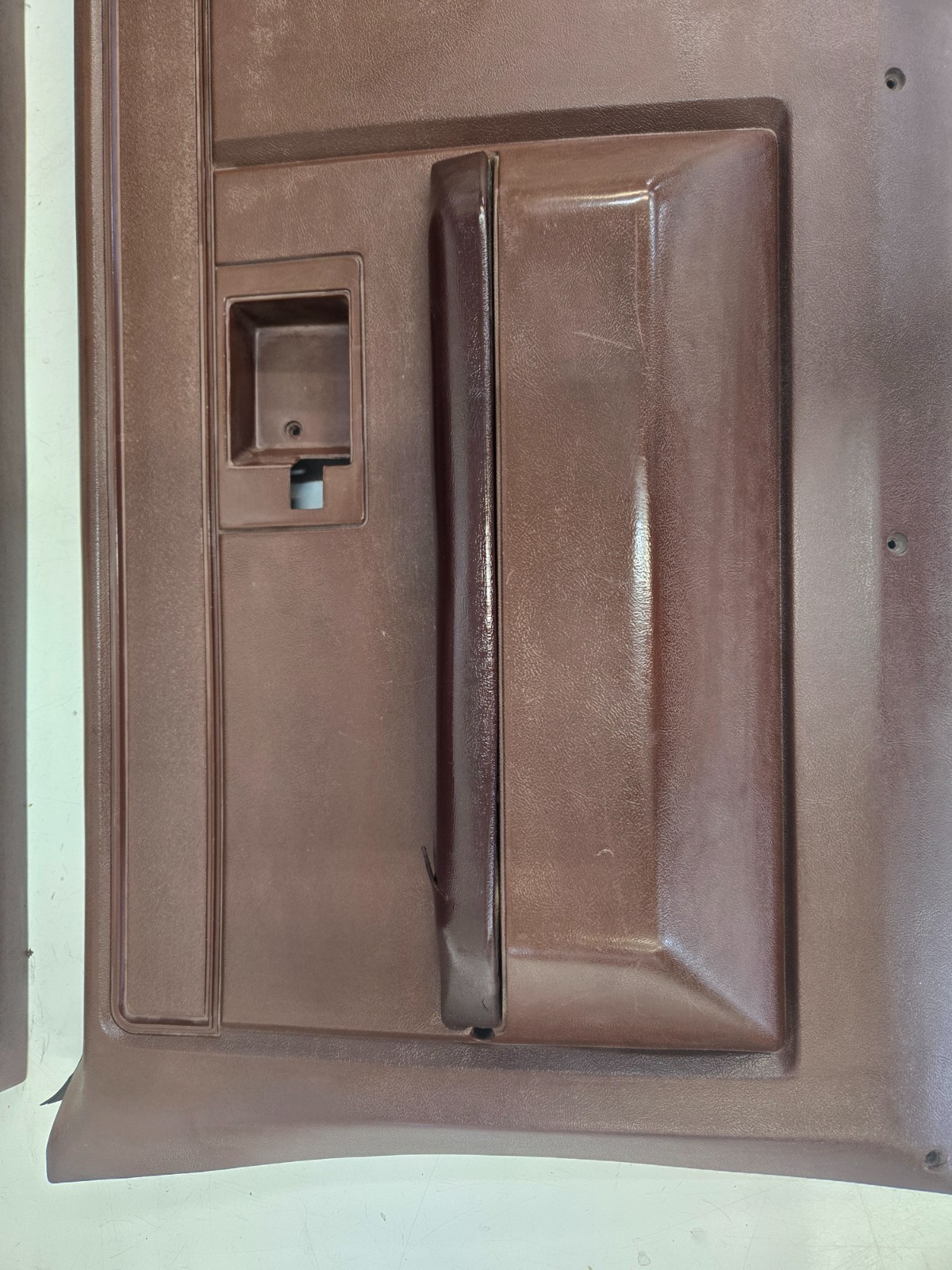 DOOR PANELS CHEVY GMC TRUCK 1981-1987 MANUEL BURGANDY BLAZER K5 SUBURBAN