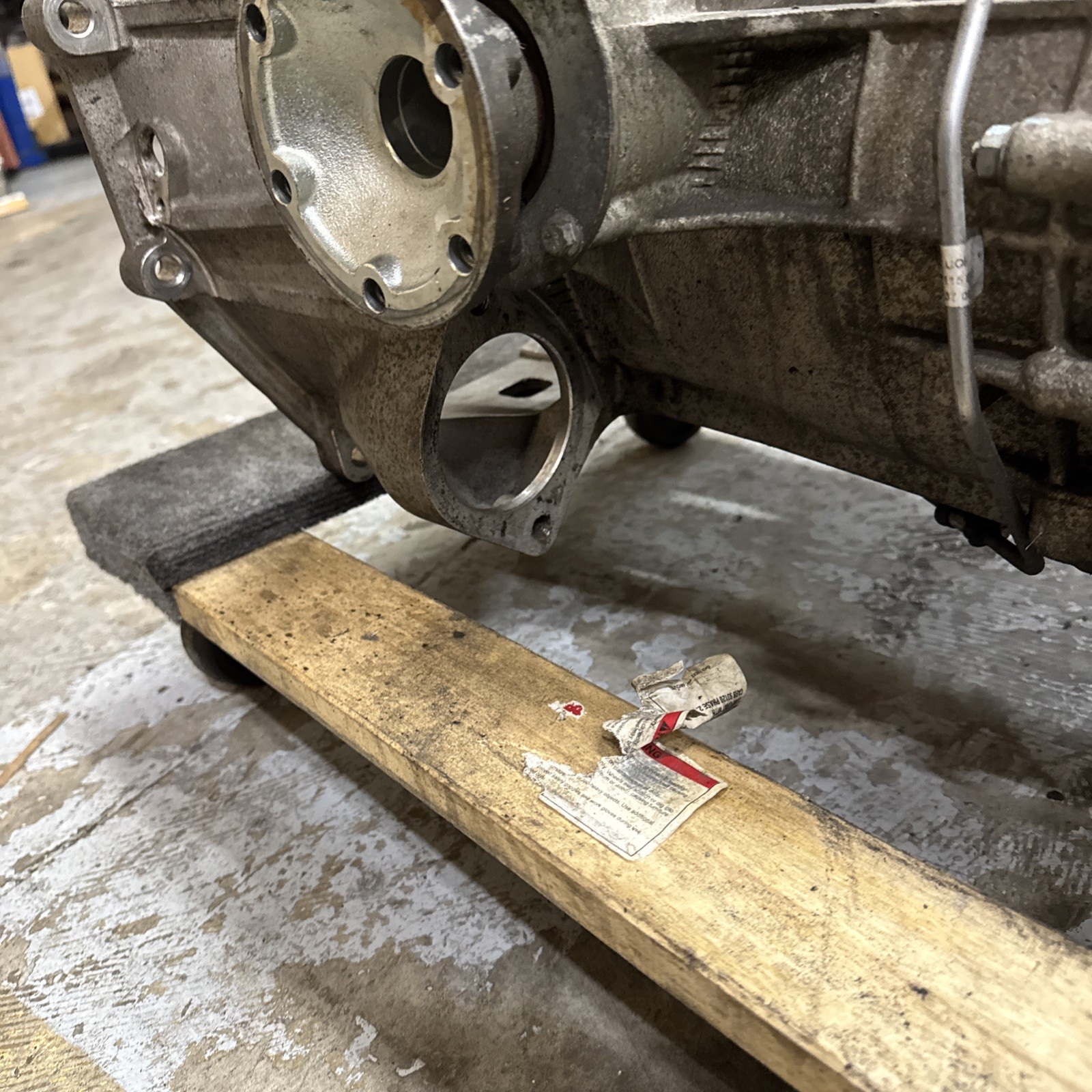 2010-2013 AUDI R8 AWD 4.2L SIX SPEED R TRONIC TRANSMISSION ASSEMBLY  Low miles.
