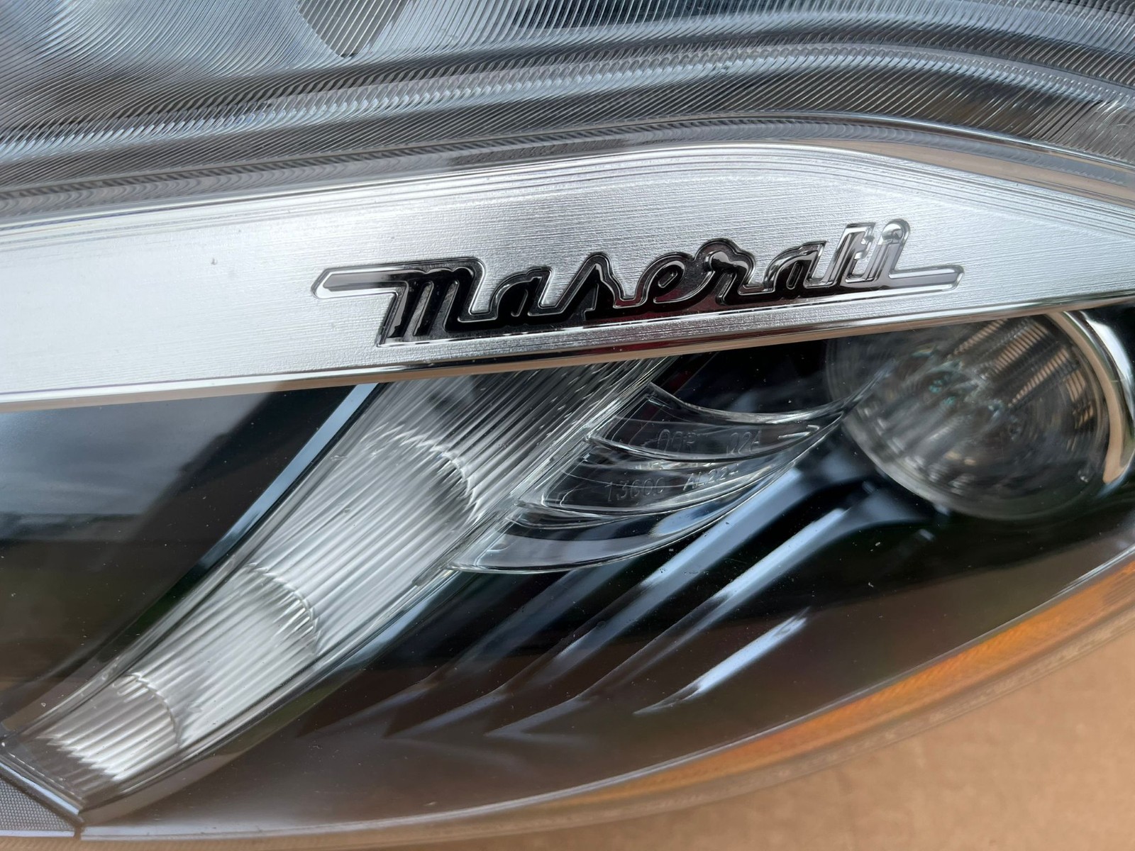 17 18 19 Maserati GranTurismo Sport GT LH Headlight HID Perfect!