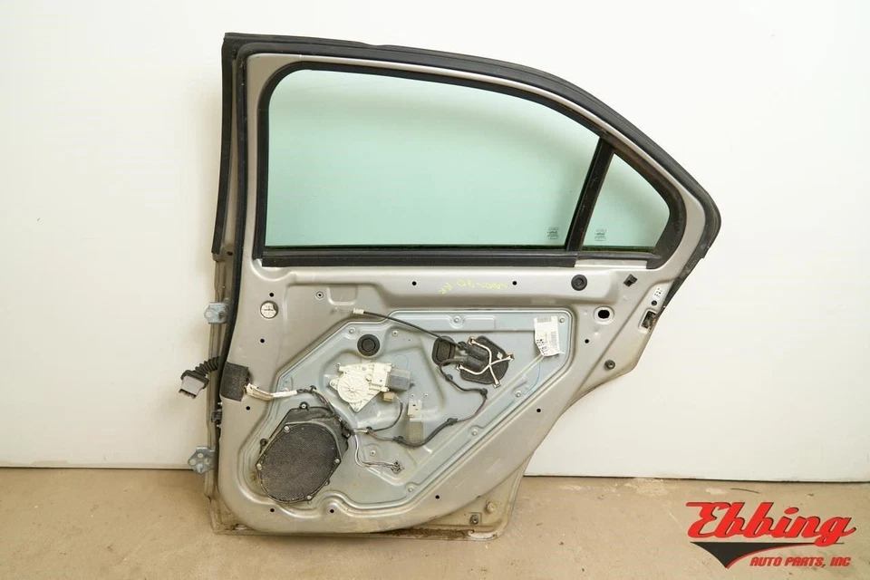 Passenger R Rear Side Door Assembly W Moulding Fits 2006-2012 Ford Fusion 641315 Foto 2 de 4
