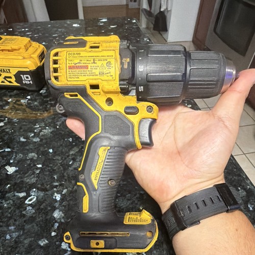 DEWALT DCD709 20V MAX Brushless Hammer Drill/Driver 1/2in Keyless (No Battery)