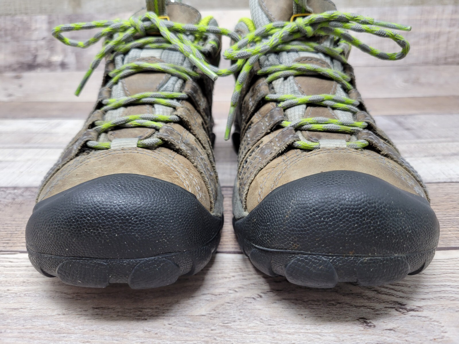 Scarpe KEEN da donna 7 Voyageur Trail Hiking Sneakers Marroni Pelle Top Basso 1010141