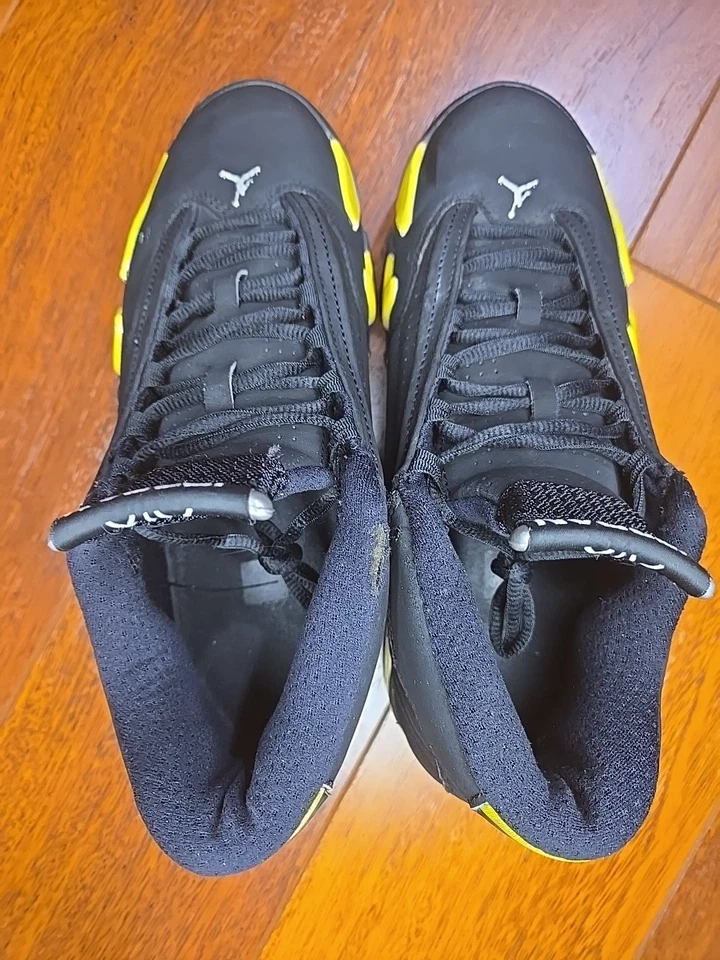 Talla 8.5 - Air Jordan 14 Retro Thunder Hombre 2014 No Sep Usado en Excelente Condición Envío Rápido  Foto 3 de 4